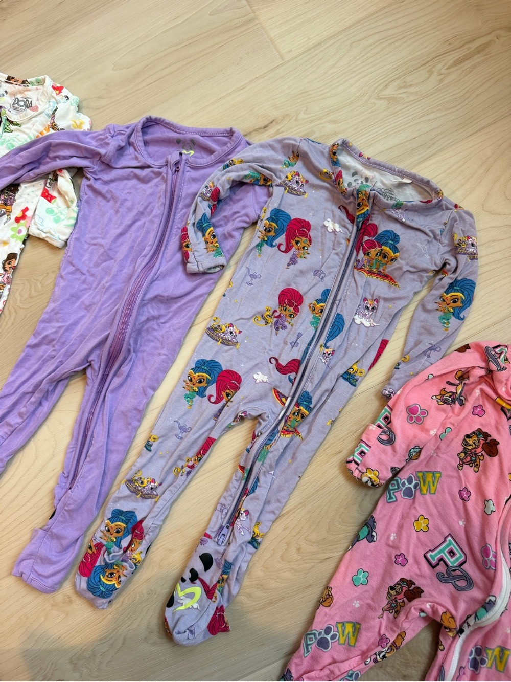 Baby girl onesie BUNDLE of 4 - Bellabu Bear zip onesies, size 3-6 month - Picture 2 of 10